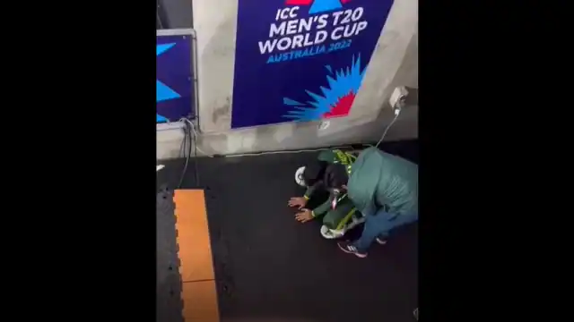 ICC ने लगाया पाकिस्तान के लिए गणित, बताया कैसे बाबर आजम की टीम अभी भी कर सकता है सेमीफाइनल के लिए क्वालीफाई