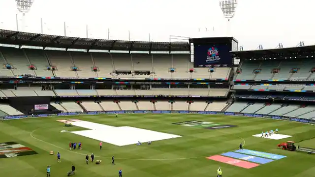 ICC ने लगाया पाकिस्तान के लिए गणित, बताया कैसे बाबर आजम की टीम अभी भी कर सकता है सेमीफाइनल के लिए क्वालीफाई