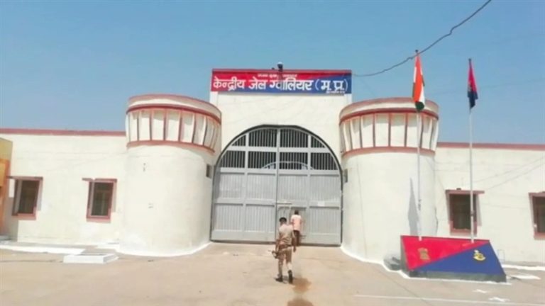 मुख्यमंत्री चौहान ने दमोह जिले में गोलीबारी की घटना पर दुख व्यक्त किया