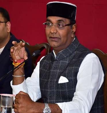 बाँटने से बढ़ता है ज्ञान : मंत्री सारंग