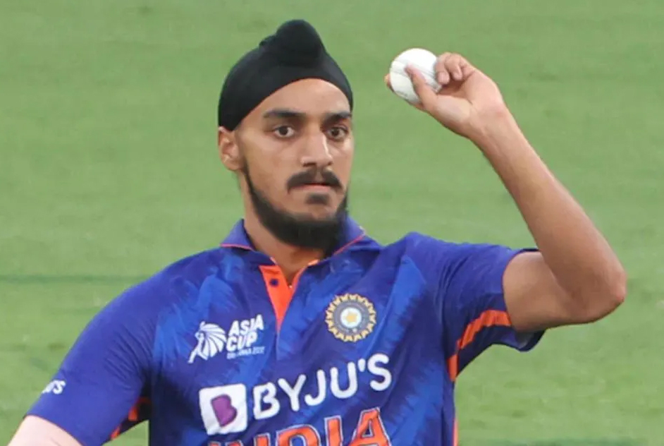T20 World Cup में हर 11वीं गेंद पर विकट चटका रहे है अर्शदीप