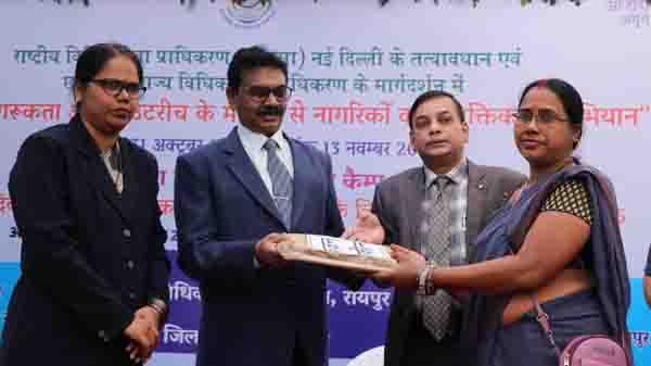 एविएशन के क्षेत्र में छात्राओं के लिए हैं बहुत से अवसर