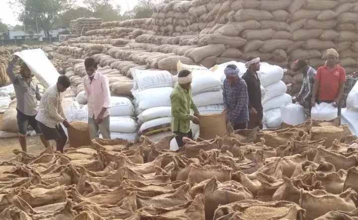 धान खरीदी का आंकड़ा 10 लाख मीट्रिक टन पार