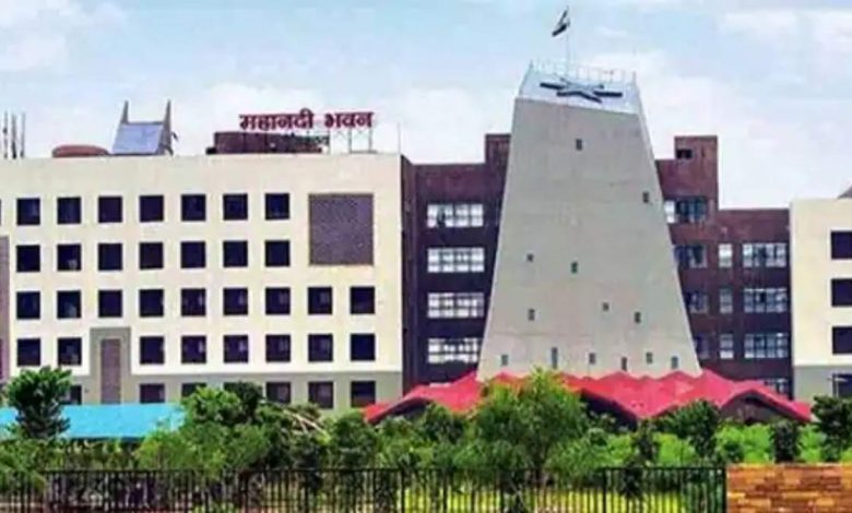 क्वांटिफायबल डाटा आयोग ने छत्तीसगढ़ शासन को सौंपा प्रतिवेदन
