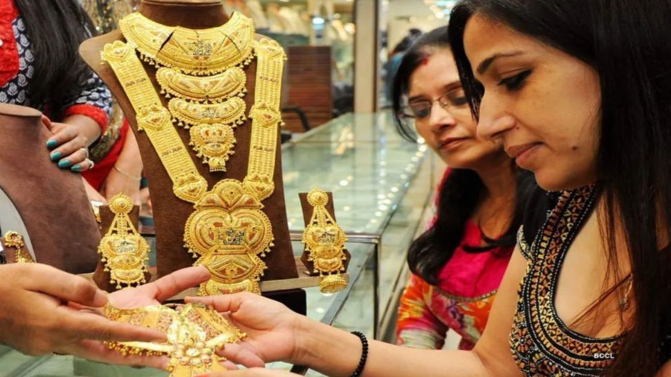शादी के सीजन में सोने-चांदी की कीमत में बड़ी उछाल