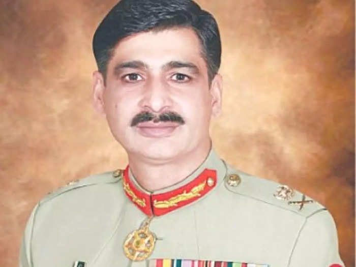 PAK vs ENG: इंग्लैंड के लिए बड़ा झटका, पाकिस्तान के खिलाफ पहले टेस्ट से बाहर हो सकता है ये तेज गेंदबाज