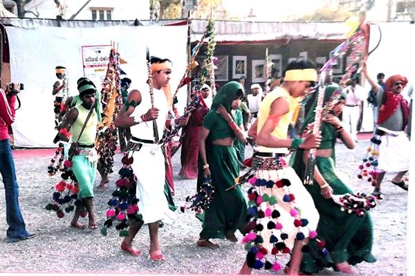 मान्यता के अभाव में 192 कॉलेजों को फीस और प्रवेश की अनुमति नहीं