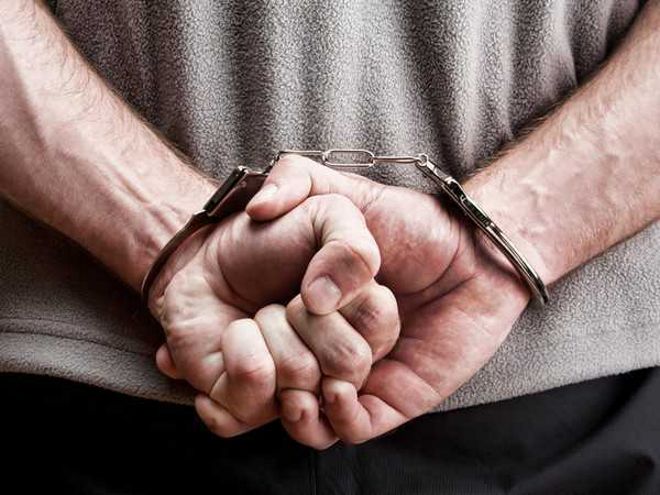 हाइवे पर दंपति से लूट करने वाले धरे:पुलिस ने स्कैच से कराई लुटेरों की पहचान, 7 दिन में पकड़े लुटेरे
