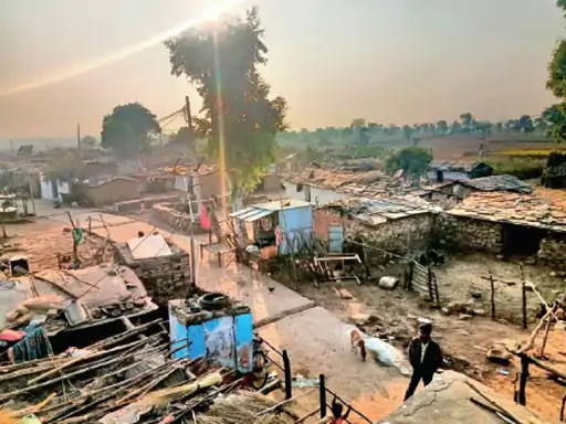 बागचा से ग्राउंड रिपोर्ट:गांव के सभी रास्ते बंद, बाहर वालों की नो एंट्री, ग्रामीणों को चीतों का डर