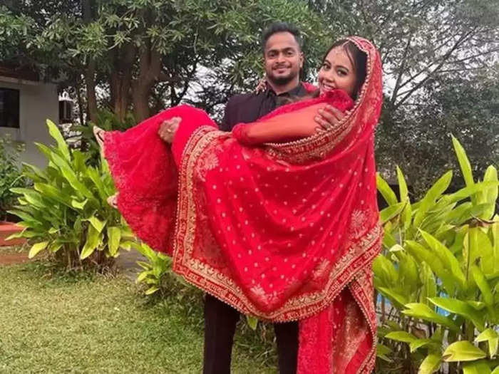 प्रेगनेंसी के कारण देवोलीना भट्टाचार्जी के कर ली गुपचुप शादी? उठ गया राज से पर्दा