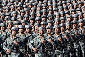 पहली बार इंडिया के लिए खेले कुलदीप, विकेट लिए:पिता बाल काटते रहे, बोले- दुकान पर न टीवी न मोबाइल, कैसे देखता