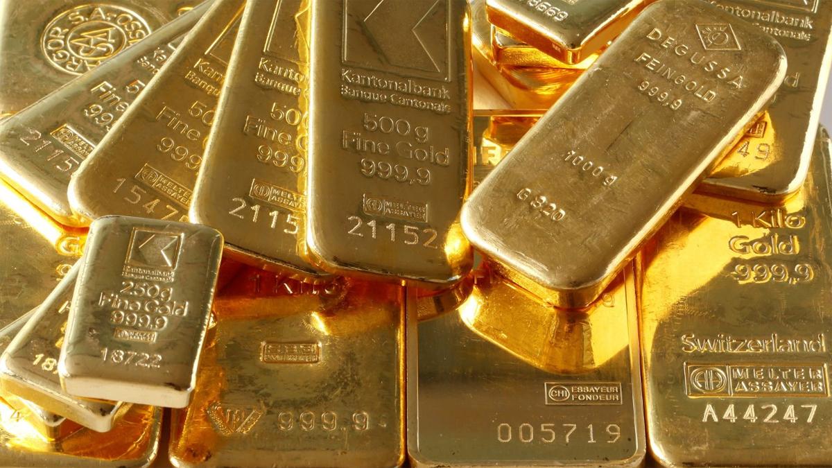 गोल्ड 28 महीने में पहली बार 54 हजार पार:अगले साल 64 हजार तक जा सकता है सोना