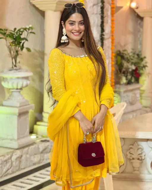 टीवी एक्ट्रेस कृष्णा मुखर्जी ने बताई शादी की तारीख:बोलीं- 9 मार्च को मेरी शादी है, लेकिन मुझे वेडिंग लोकेशन का अंदाजा नहीं हैं