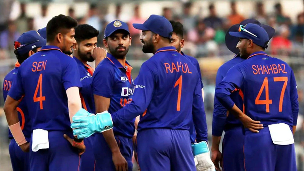 क्रिप्टो से भी तेज गिर रही है… टीम इंडिया के खराब प्रदर्शन को देख भड़के सहवाग