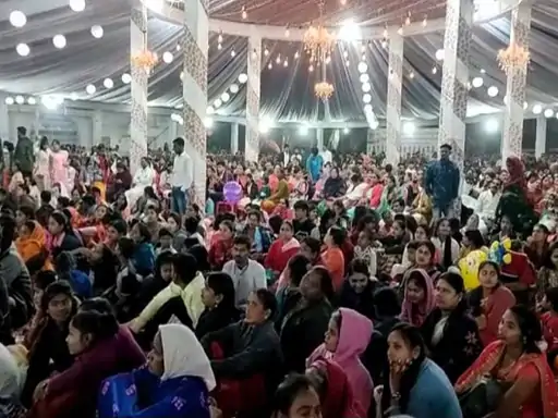 ‘भगवा रंग त्याग का प्रतीक, उसे बजरंगी गुंडे पहन रहे’:सीएम भूपेश बघेल ने किए सवाल- बताएं उन्होंने क्या बलिदान किया