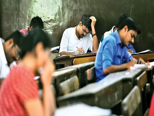 CGPSC की परीक्षाएं 12 फरवरी से:210 पदों के लिए मिले 1 लाख 40 हजार से ज्यादा आवेदन,डिप्टी कलेक्टर, DSP जैसी पोस्ट पर होगी भर्ती