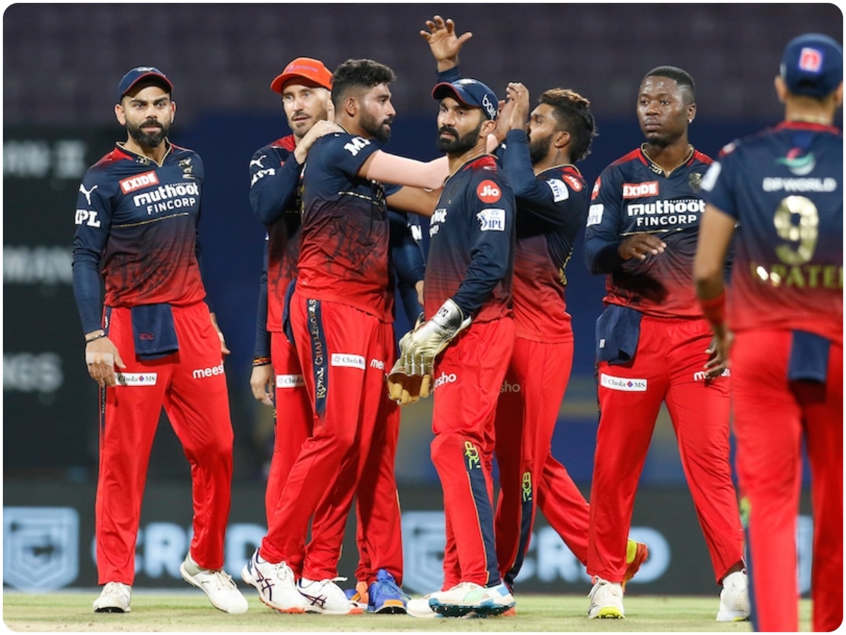 मिनी ऑक्शन में इन 2 गेंदबाजों के लिए जी जान लगाएगी रॉयल चैलेंजर्स बैंगलोर