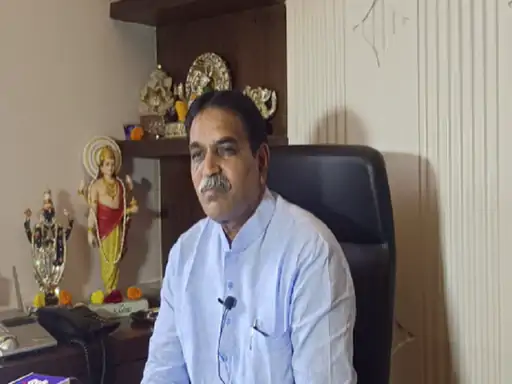 प्रभारी बदलने पर विपक्ष का तंज:मूणत बोले- बेबस हो चुके थे पुनिया, सुलह नहीं करा पाए इसलिए हटाए गए