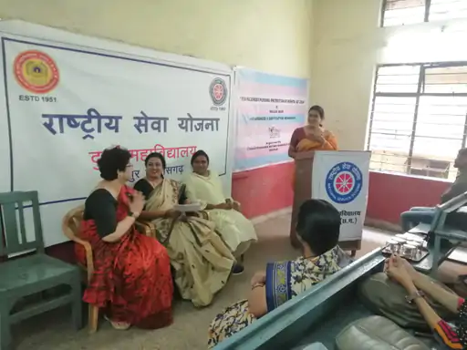 किन्नरों के इतिहास पर वर्कशॉप:ट्रांसजेंडर समुदाय के अधिकारों के प्रति किया गया जागरूक; लोगों से संवेदनशील बनने की अपील