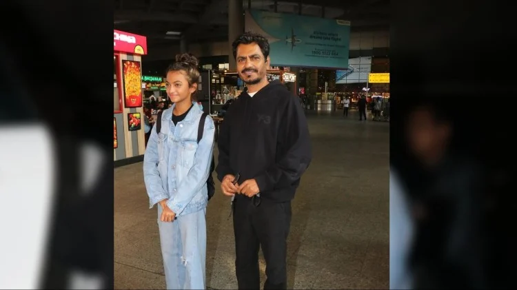 नवाजुद्दीन सिद्दीकी के साथ पहली बार स्पॉट हुईं बेटी शोरा: फैंस ने लुटाया प्यार, बोले- कितनी सिंपल फैमिली है