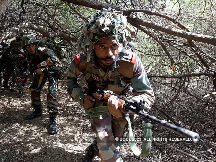 ज्ञान, कर्म और भक्ति मार्ग के त्रिवेणी संगम थे प्रमुख स्वामी महाराज