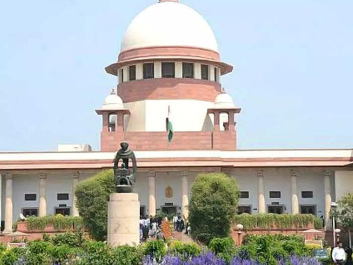 मुख्यमंत्री श्री चौहान ने स्मार्ट सिटी पार्क में किया पौध-रोपण