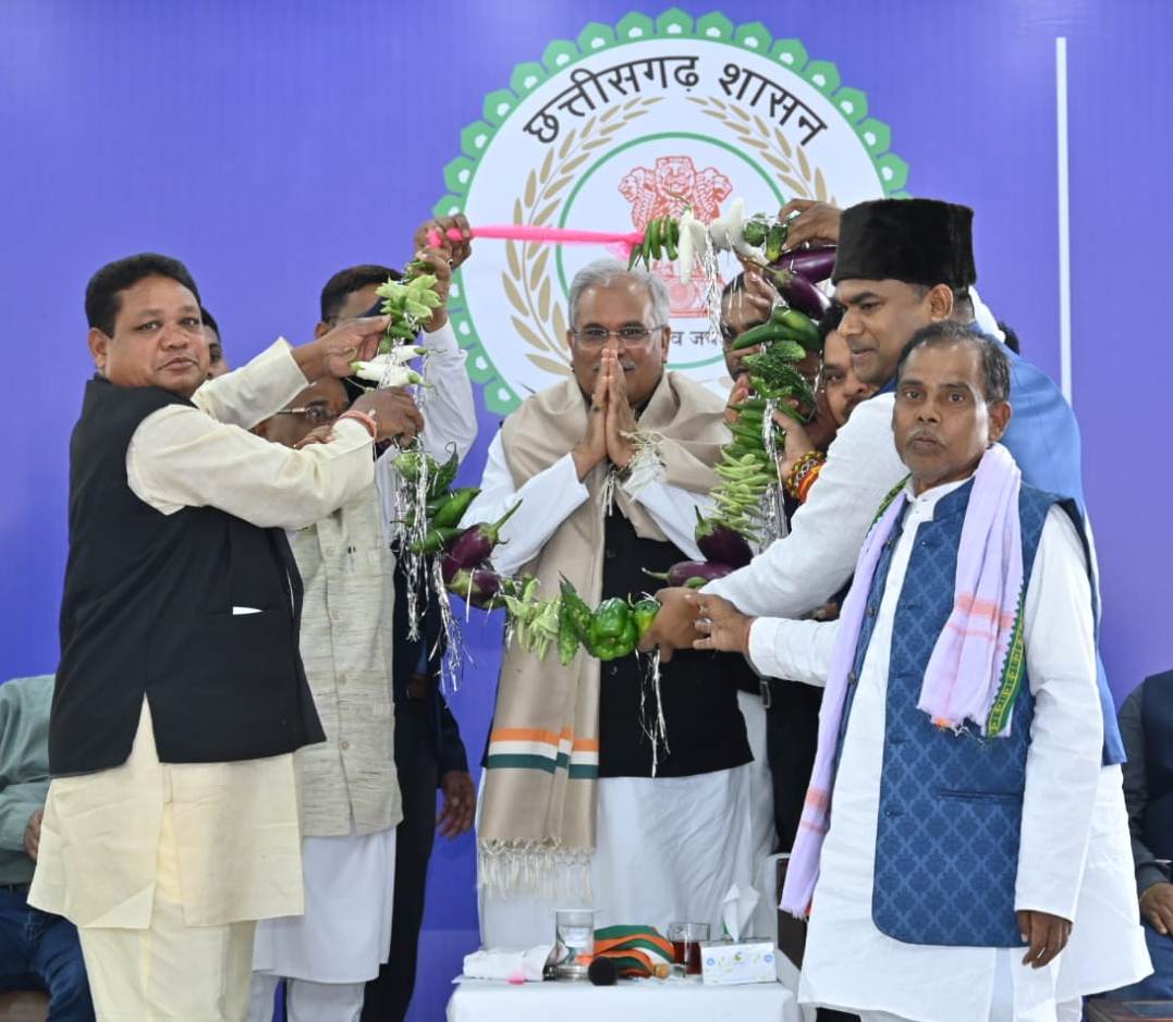 रायपुर: पटेल-मरार समाज बाड़ी योजना का लाभ उठाकर बन सकते हैं आर्थिक रूप से सशक्त: मुख्यमंत्री श्री भूपेश बघेल