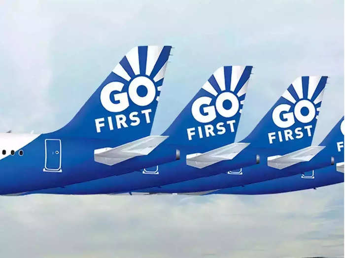 फ्लाइट्स में बदसलूकी पर नहीं लग रही रोक, अब GO First की एयर होस्टेस के साथ विदेशी यात्रियों ने की छेड़छाड़