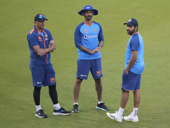 क्या रोहित शर्मा सुधारेंगे पहले वनडे की भूल, दूसरे मैच में टीम इंडिया को न्यूजीलैंड से रहना होगा सावधान