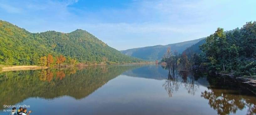 सूरजपुर : नरवा विकास अंतर्गत बनाया गया खोखनिया नाला बांध से सात गांव हो रहा सिंचित, क्षेत्र का जलस्तर बढ़ा, पर्यटकों को कर रहा आकर्षित