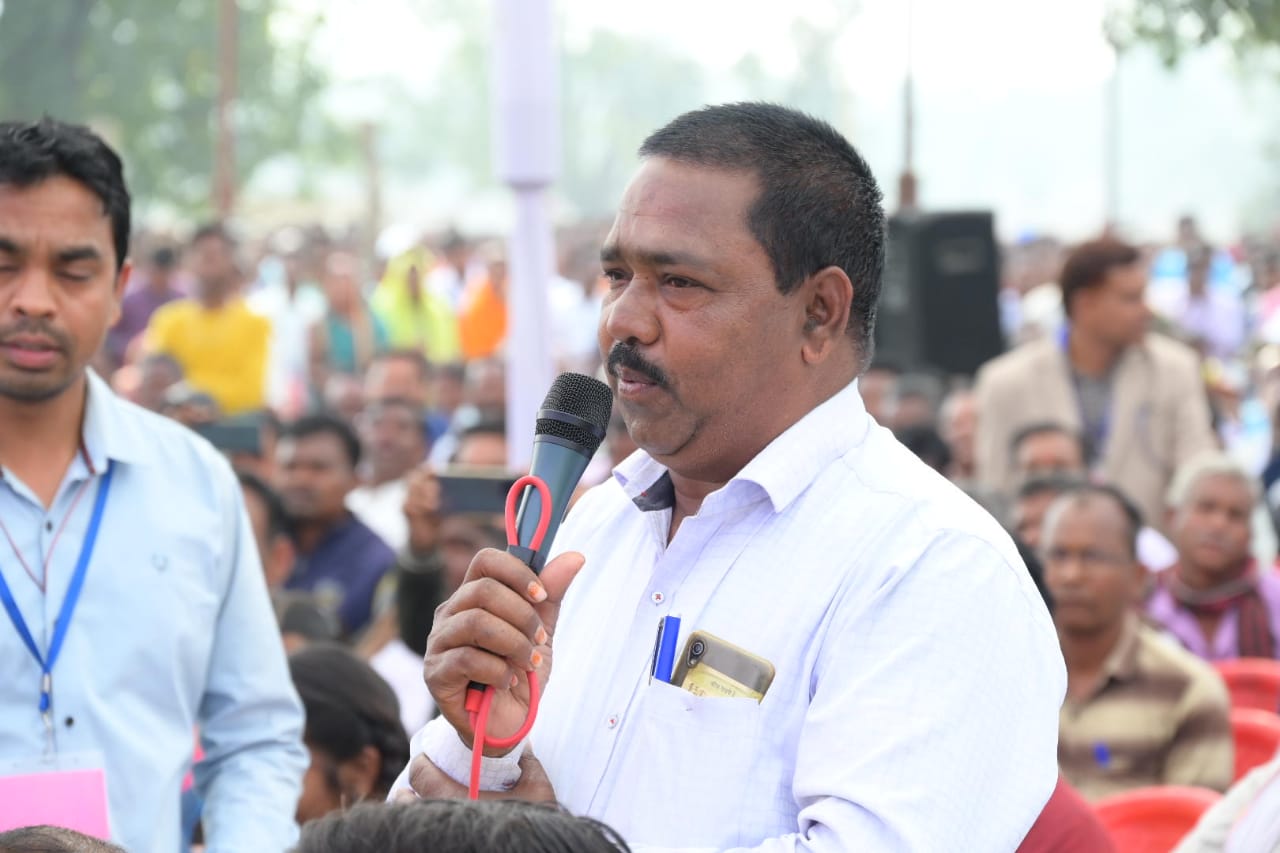 रायपुर : किसान देवीप्रसाद पटेल ग्राम नोनबिर्रा ने बताया कि उन्होंने 75 क्विंटल धान बेचा, जिसके एक लाख रुपए खाते में आए हैं