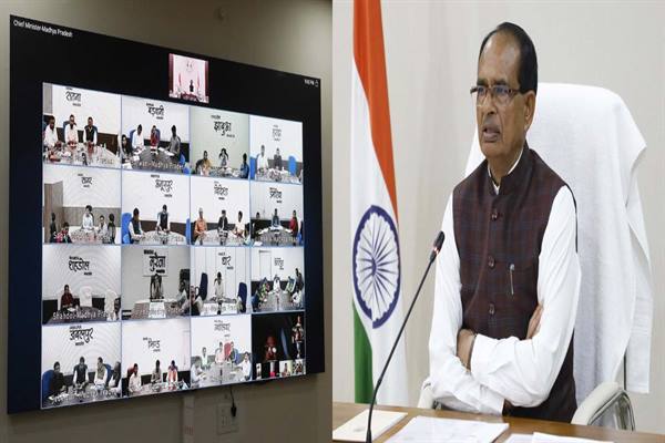 विकास यात्रा में प्राप्त आवेदनों का तेज गति से हो रहा है निराकरण : मुख्यमंत्री श्री चौहान