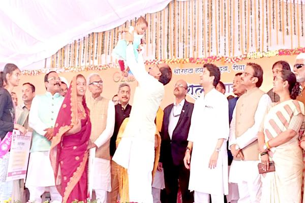 रीवा ही नहीं संपूर्ण विंध्य और बघेलखंड विकास की उड़ान भरने के लिए तैयार : मुख्यमंत्री श्री चौहान
