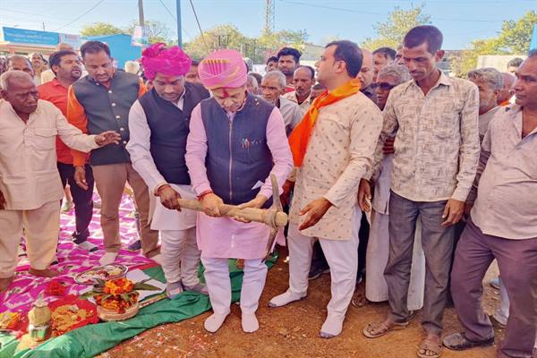 हर वर्ग को शासकीय योजनाओं का लाभ मिले : मंत्री श्री सखलेचा
