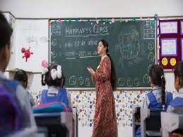 एक लाख से ज्यादा स्कूल में केवल 1 टीचर, कैसे सुधरेगी भारत की शिक्षा व्यवस्था