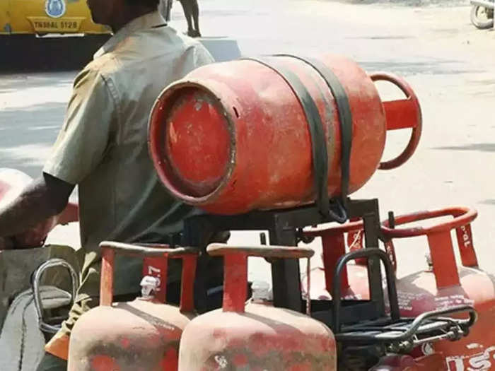 9.6 करोड़ लोगों को मोदी सरकार का तोहफा