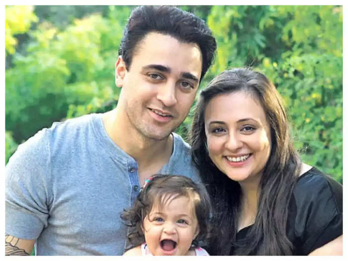 क्या आमिर खान के भांजे इमरान खान ले रहे हैं वाइफ अवंतिका से तलाक? क्रिप्टिक पोस्ट से किया बड़ा इशारा