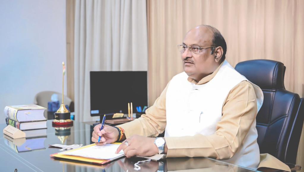 रायपुर : राजस्व मंत्री श्री अग्रवाल ने गेवरा रोड रेलवे स्टेशन से सभी यात्री गाड़ियों का पूर्ववत् नियमित परिचालन बहाल करने रेल मंत्री अश्वनी वैष्णव को लिखा पत्र