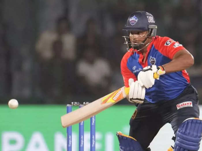 जिसे भारत का ब्रैडमैन कह रहे थे, उसने T20 में टेस्ट वाली बैटिंग से दिल्ली की लुटिया डुबो दी