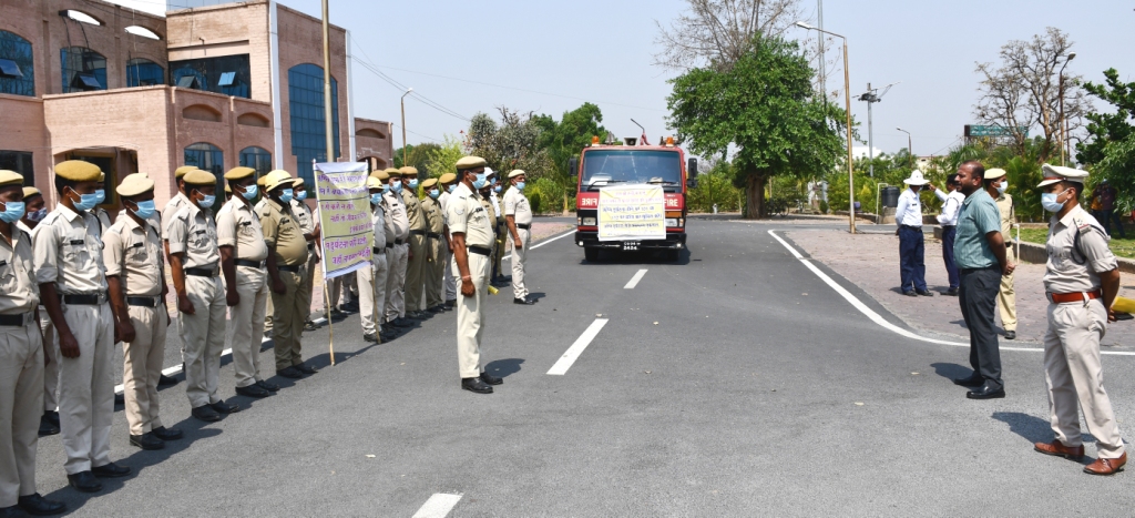 बलरामपुर : कार्यालय जिला सेनानी एवं नगर सेना अधिकारी नगर सेना बलरामपुर द्वारा अग्निशमन सुरक्षा सप्ताह का किया गया आयोजन
