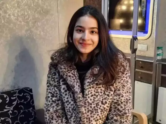 वाह! एक्‍ट्रेस सुहानी सेठी ने 12वीं बोर्ड में मचाया धमाल, दो सब्‍जेक्‍ट्स में 99 मार्क्‍स