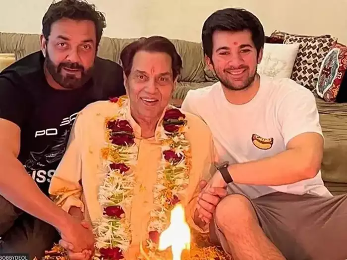 इस दिन शादी के बंधन में बंधेंगे सनी देओल के बेटे करण देओल, मुंबई में लेने जा रहे हैं सात फेरे
