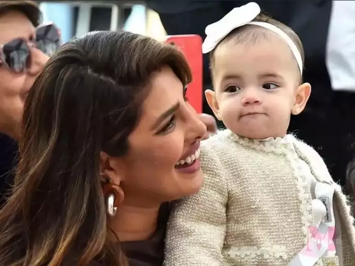 परिणीति की शादी में दिल्ली आ सकती हैं Priyanka Chopra, बेटी मालती के लिए करियर छोड़ने का भी किया इशारा!
