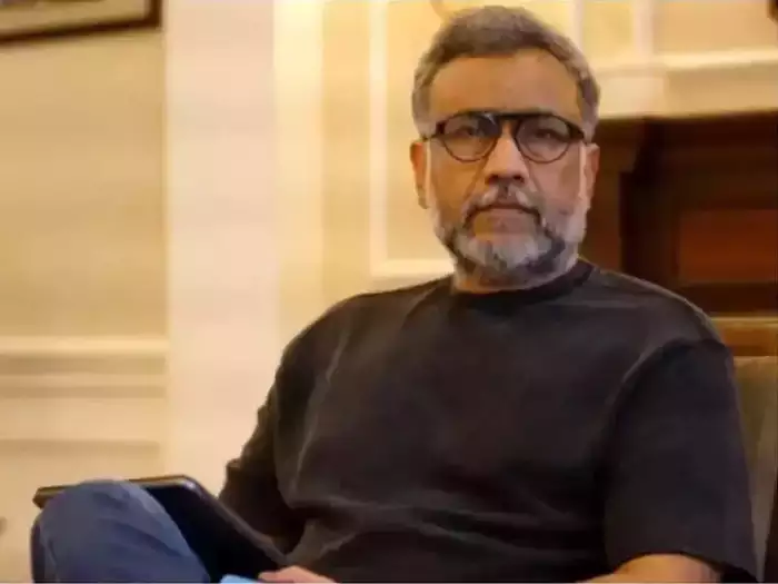 दर्शकों से बोले अनुभव सिन्हा- आप मेरे संकट से डील ना करें, आप अपने एंजॉयमेंट से डील करें