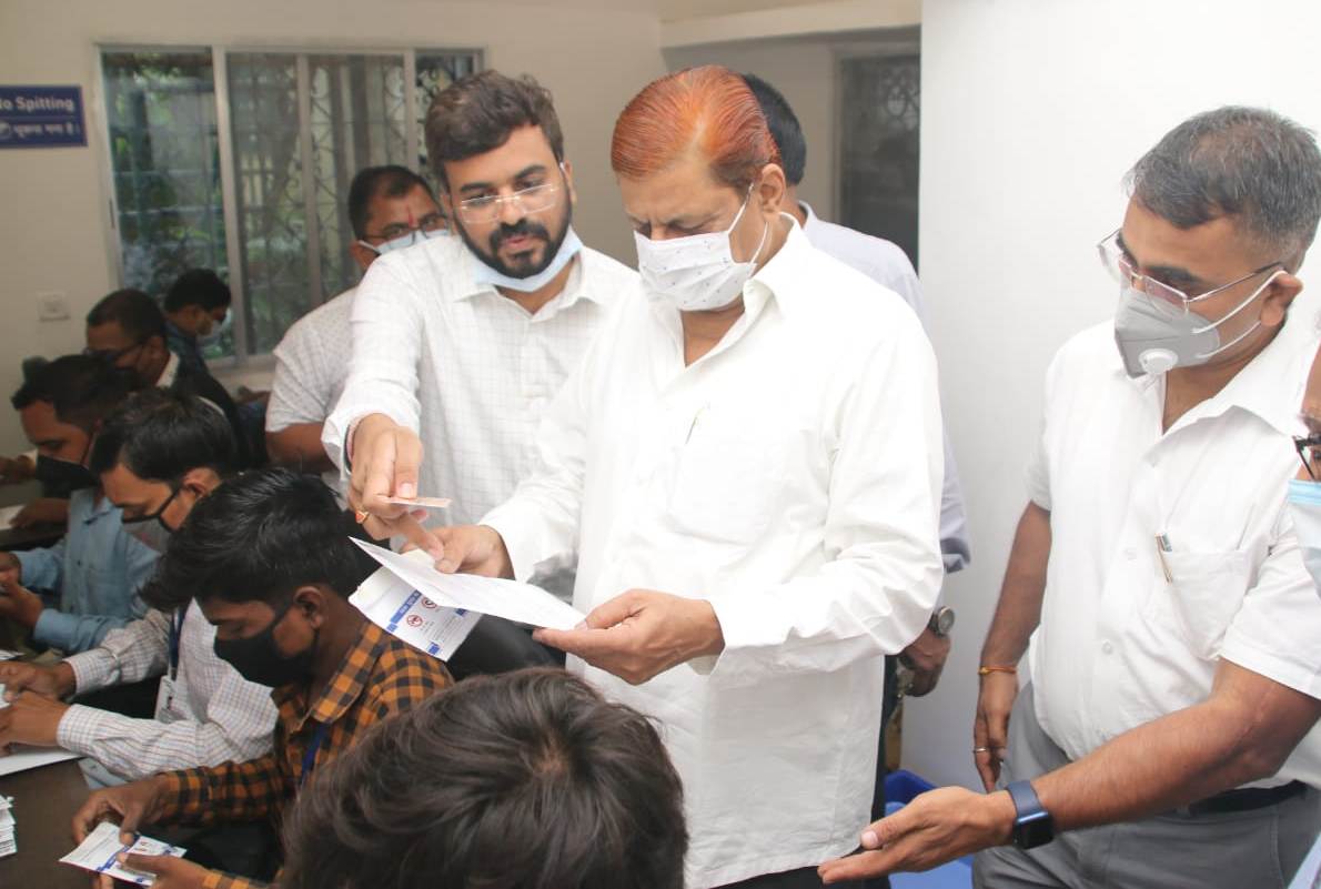 तुंहर सरकार तुंहर दुआर : अब लाइसेंस-आरसी बनते ही व्हाट्सअप पर भी मिलेगी सूचना