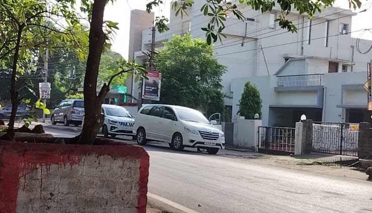 ईडी ने तीन बड़े कारोबारियों के ठिकानों पर दी दबिश