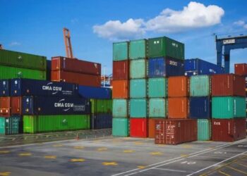 आयात में गिरावट से अगस्त में Trade Deficit घटा, पढ़िए पूरी रिपोर्ट