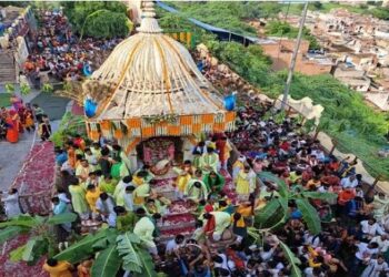 बरसाना में 2 श्रद्धालुओं की मौत, राधा अष्टमी पर दर्शन करने पहुंचे थे तीर्थयात्री