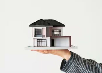 Real Estate पर बैंक लोन का रिकॉर्ड बढ़ा, जुलाई में 28 लाख करोड़ रुपये के पार पहुंचा: आरबीआई