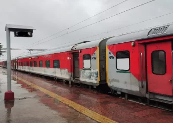 यात्री कृपया ध्यान दें! यात्रियों की बढ़ेगी समस्या, अजमेर-सियालदह एक्सप्रेस समेत 10 ट्रेनें निरस्त